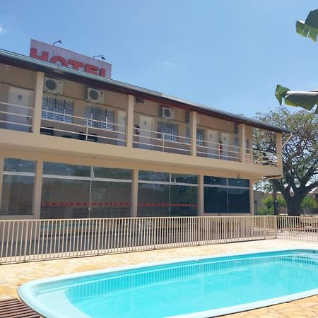 Leme Plaza Hotel エクステリア 写真