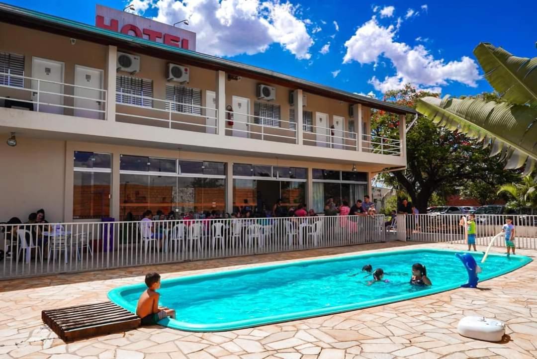 Leme Plaza Hotel エクステリア 写真