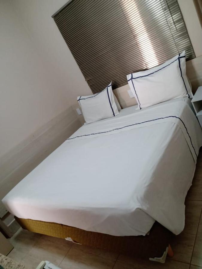 Leme Plaza Hotel エクステリア 写真