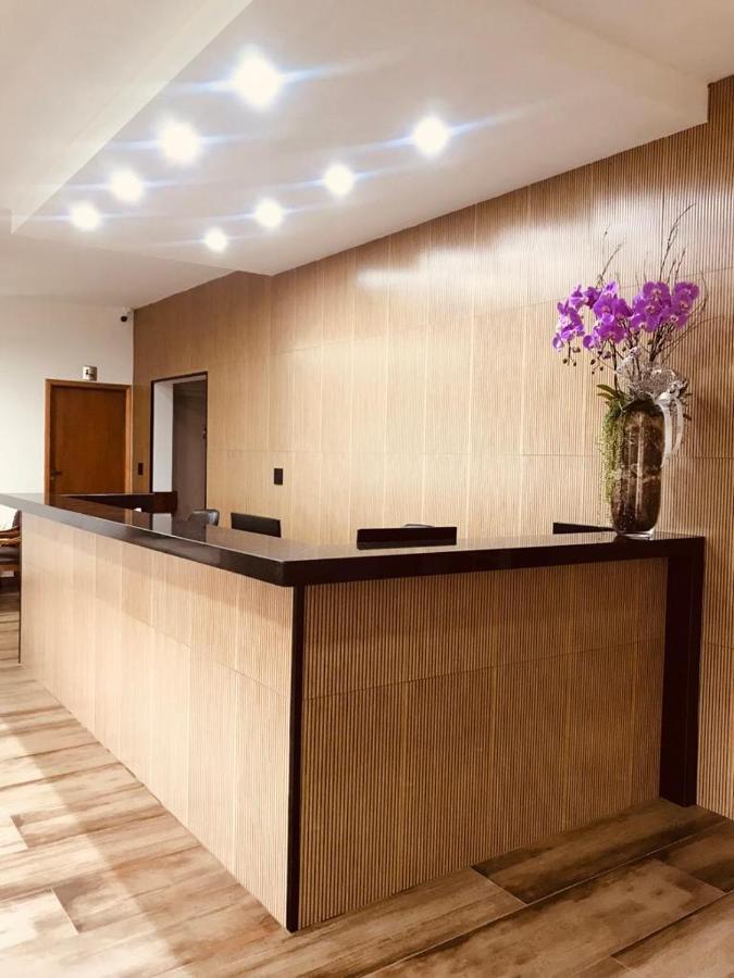 Leme Plaza Hotel エクステリア 写真