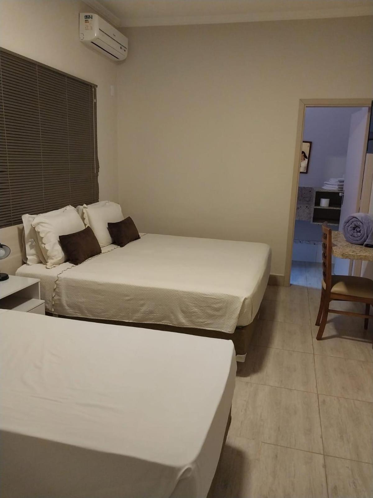 Leme Plaza Hotel エクステリア 写真